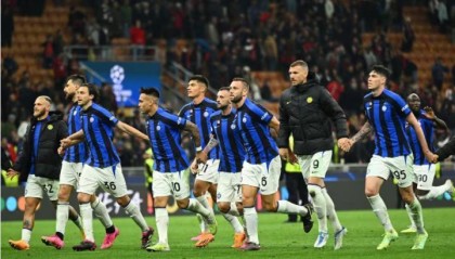  佛罗伦萨攻势如潮，尼古拉斯·冈萨雷斯梅开二度