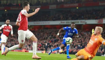  布伦特福德主场连胜，托尼头槌破门助球队攀升排名  