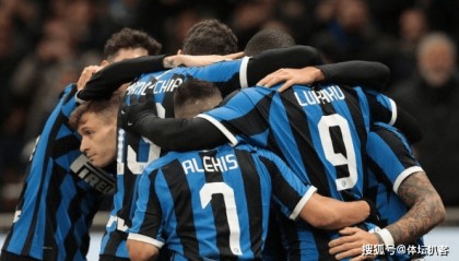  尤文图斯新援首秀破门助球队登顶积分榜  