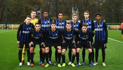  法国U21梯队包揽法甲多项殊荣  