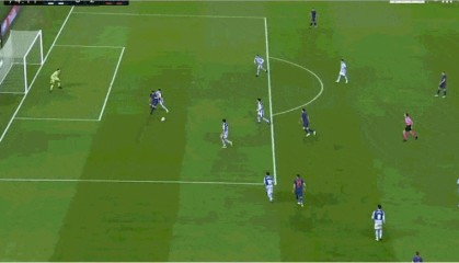  弗里克变阵三中卫激活进攻体系  